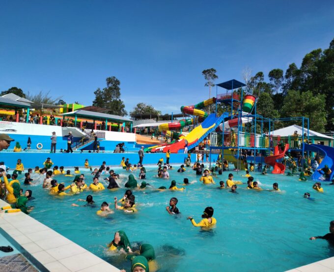 Siswa SD Muhammadiyah 2 Tarakan Antusias mengikuti Outbond di Waterpark Iskandar Muda Amal