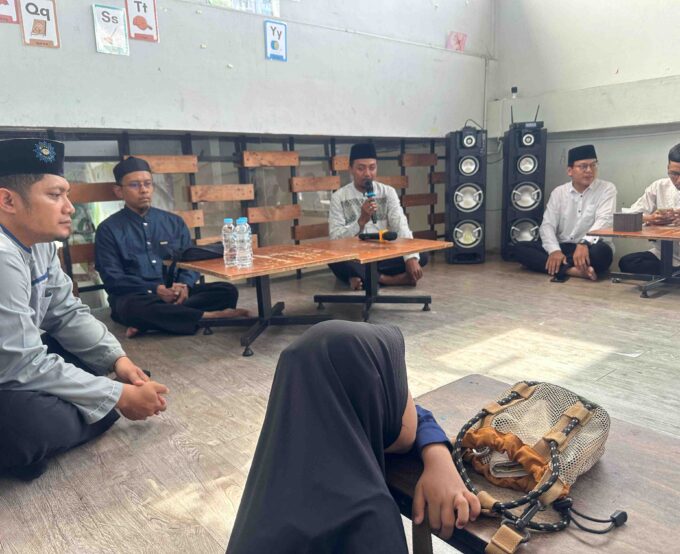 Pengajian Rutin Keluarga Besar GTK SD Muhammadiyah 2 Tarakan Perkuat Ukhuwah Guru di Cafe Galileo
