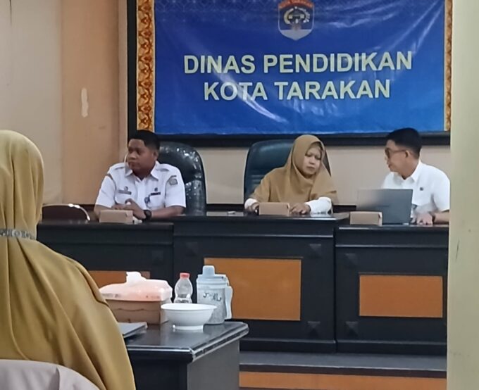 Guru SD Muhammadiyah 2 Tarakan Ikuti Pelatihan Digitalisasi Pendidikan dan Konversi PAK